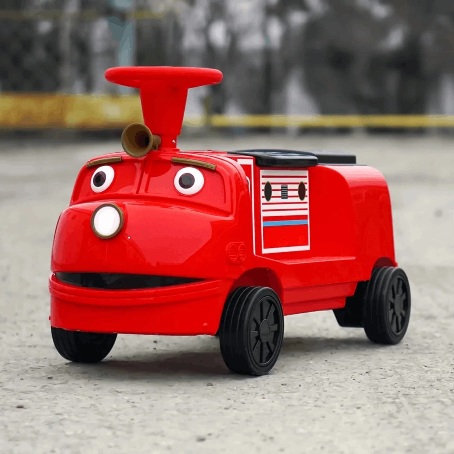 Παιδικό ηλεκτροκίνητο τρένο Chuggington,12V/7Ah, 100W, ελαστικά EVA, MP3